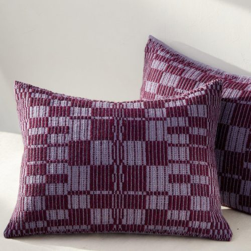 Halvdrall Pillows 2 Web